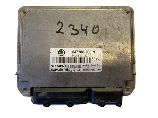 ŠKODA ECU / 047906030N / 5WP4329 / SIMOS2.3D / 047906030 / SIEMENS-