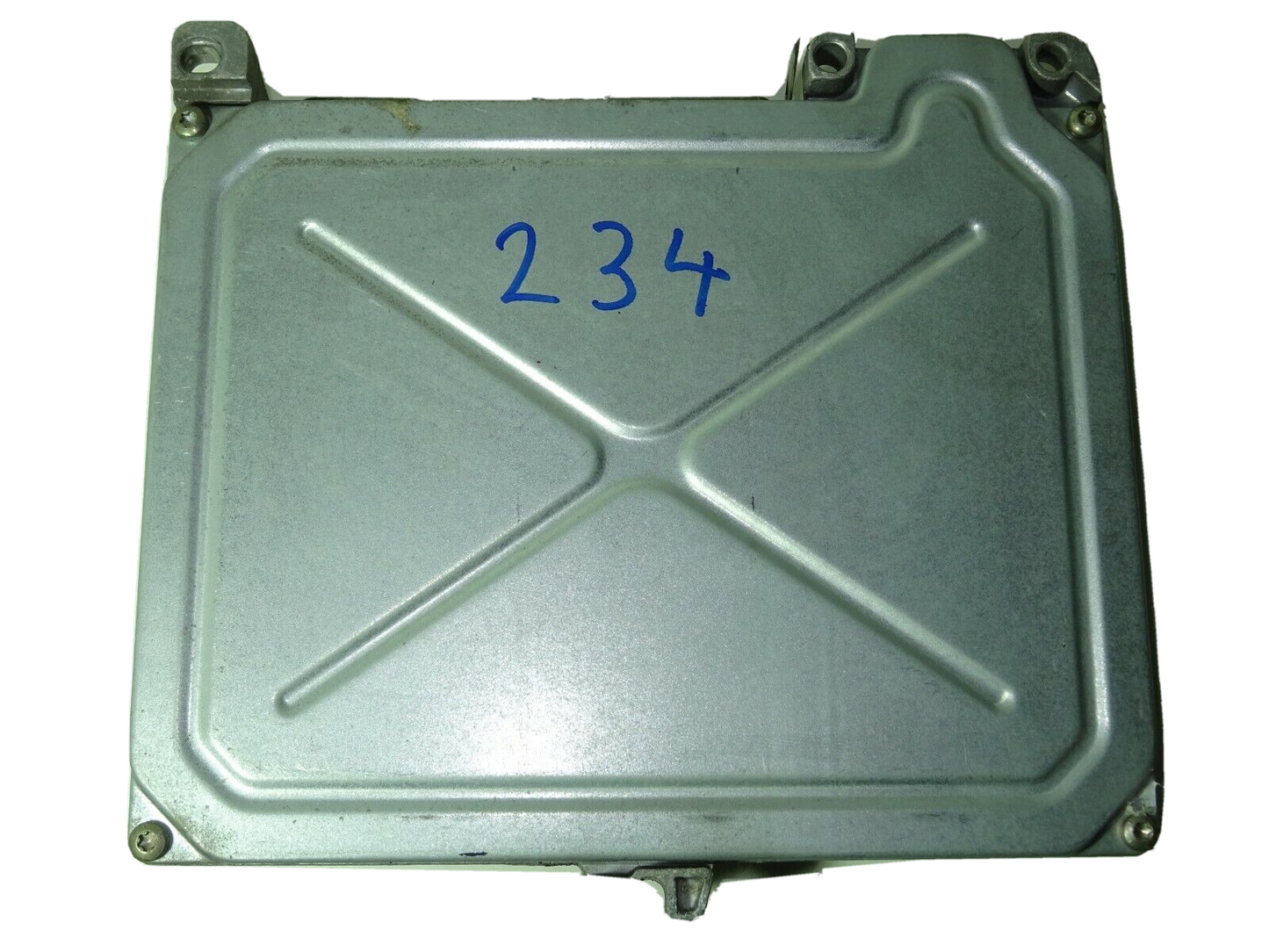 Renault 19 ECU / S101718103 / HOM 7700749946 / 7700864507 / SIEMENS -