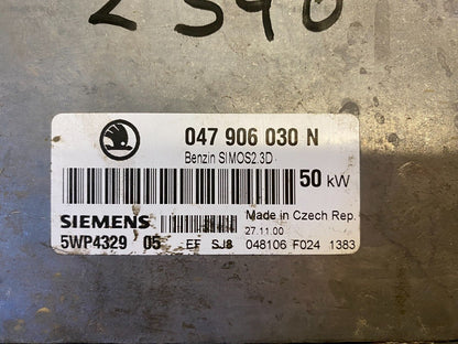 ŠKODA ECU / 047906030N / 5WP4329 / SIMOS2.3D / 047906030 / SIEMENS-