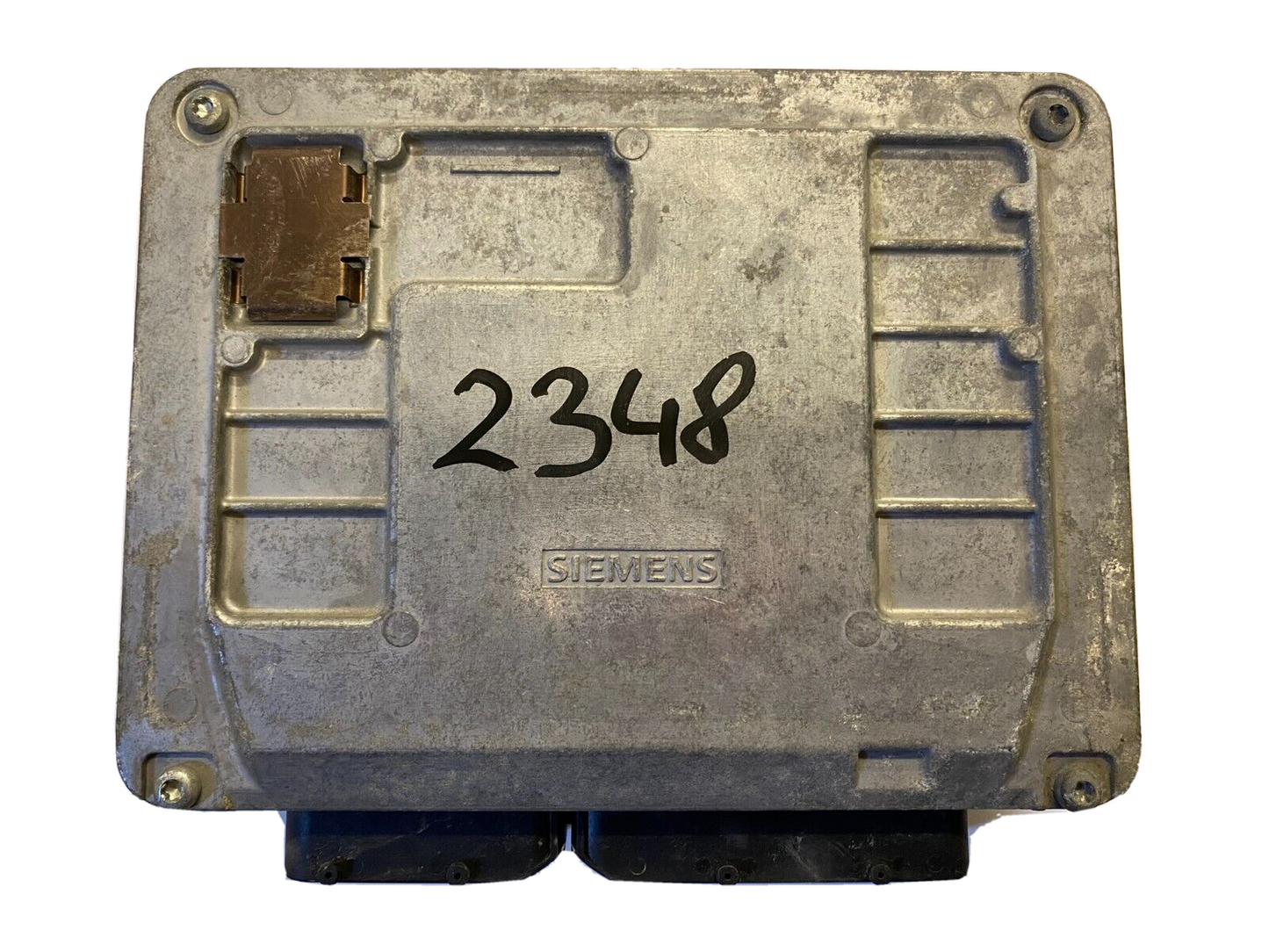 VW POLO ECU / 03D906032C / 5WP40124 / 5WP4012405 / SIEMENS-