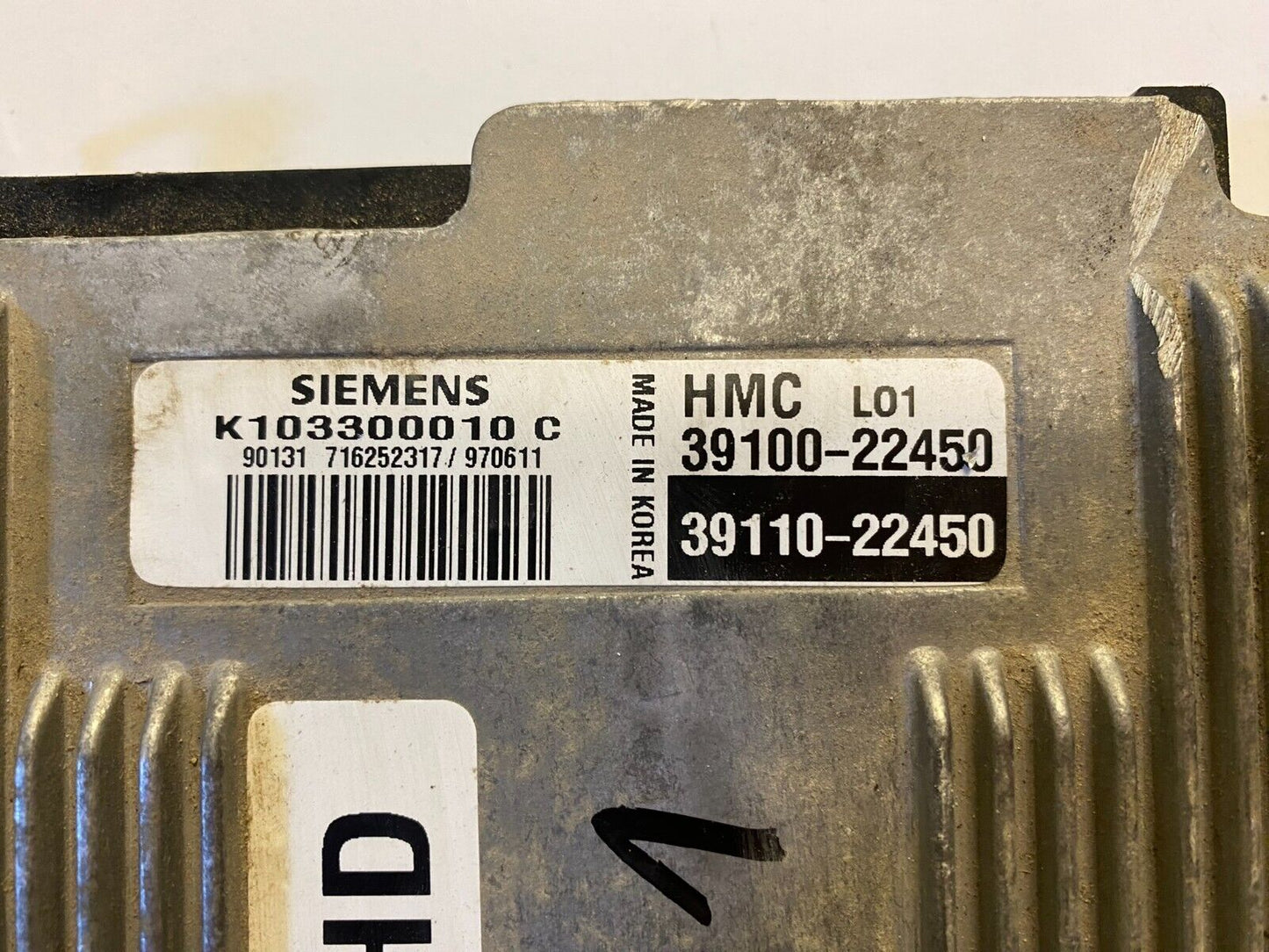 HYUNDAI ECU / K103300010C / 39110-22450 / SIEMENS-